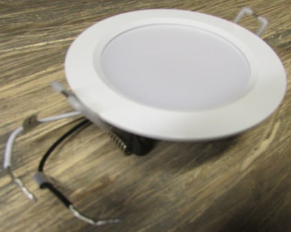 Light - Ceiling - 4.5" w/Touch Screen - 3.8" - White