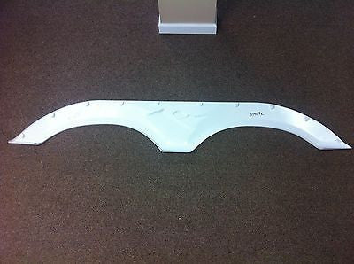 2005 - 2009 Keystone Mountaineer Fender Skirt (White)